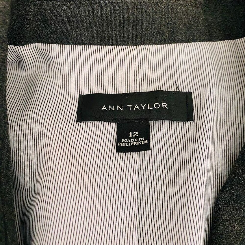 Ann Taylor Charcoal Gray 2-Button Tailored Blazer… - image 5